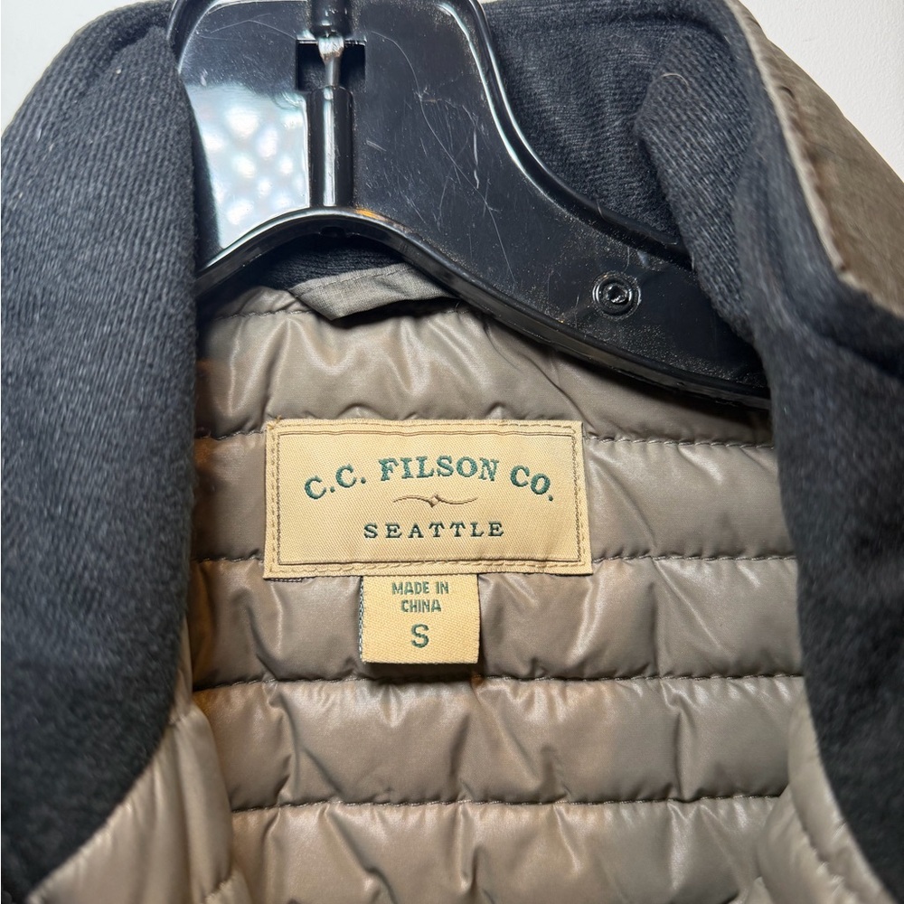 Filson Dark Olive Quilted Vest - Picture 2 of 5
